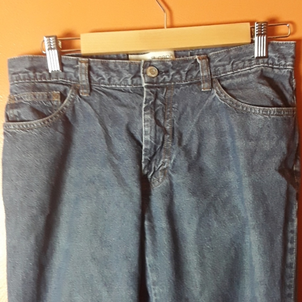 Womens side slit capri